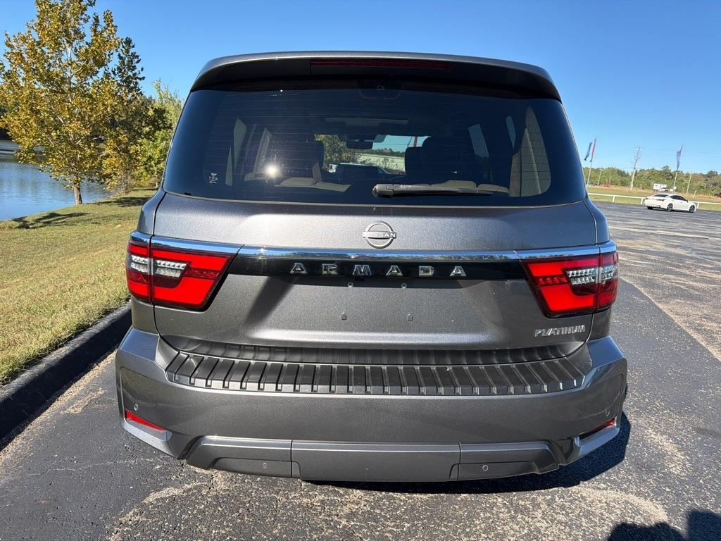 Nissan Armada 4x2 Platinum 2022