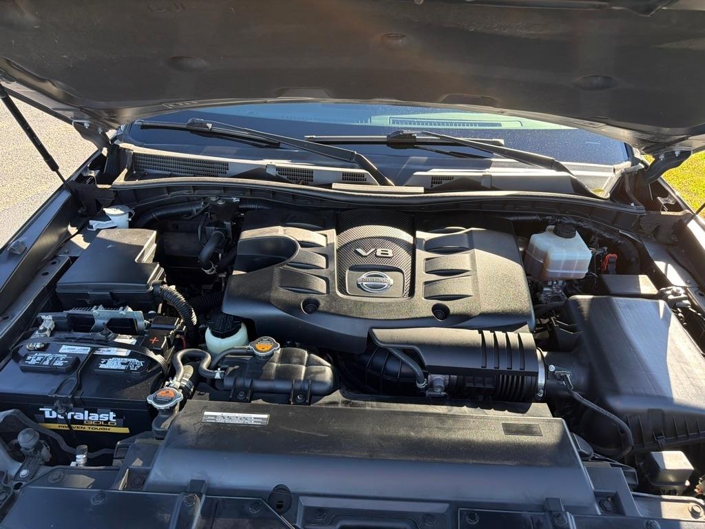 Nissan Armada 4x2 Platinum 2022