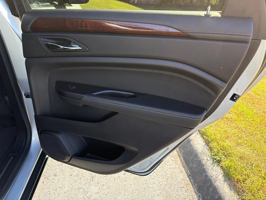 Cadillac SRX FWD 4dr Luxury Collection 2016