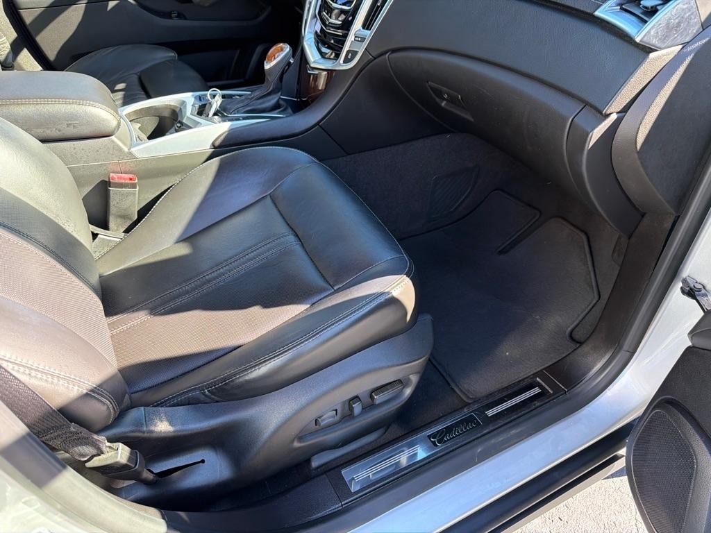 Cadillac SRX FWD 4dr Luxury Collection 2016