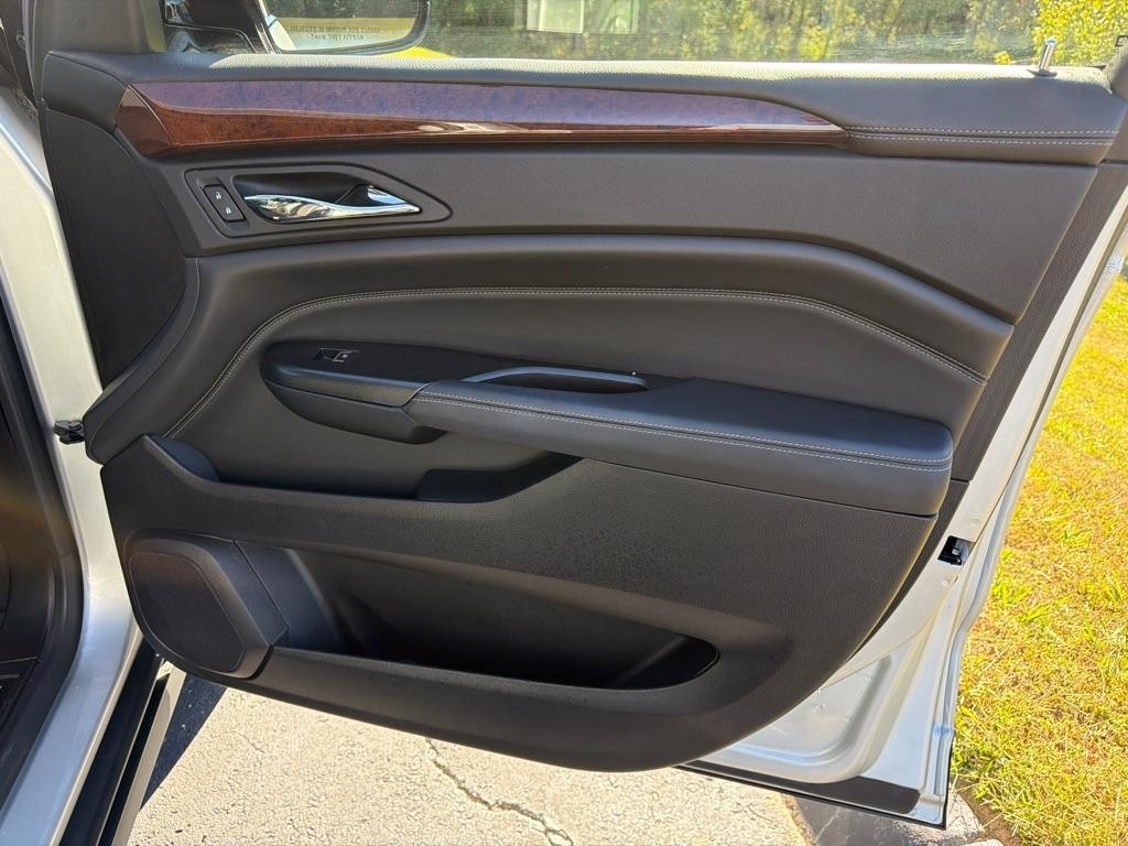 Cadillac SRX FWD 4dr Luxury Collection 2016