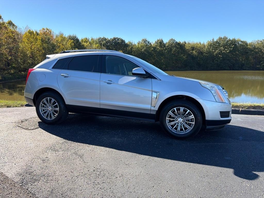 Cadillac SRX FWD 4dr Luxury Collection 2016