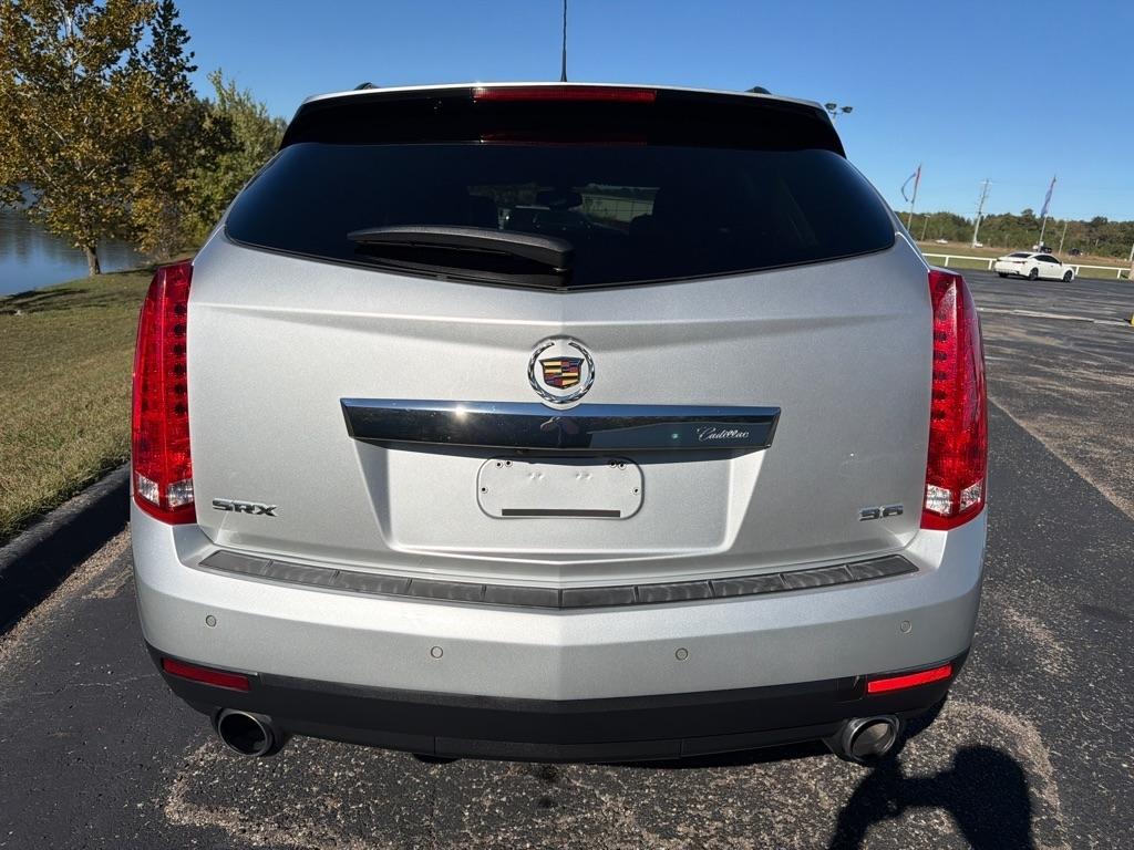 Cadillac SRX FWD 4dr Luxury Collection 2016