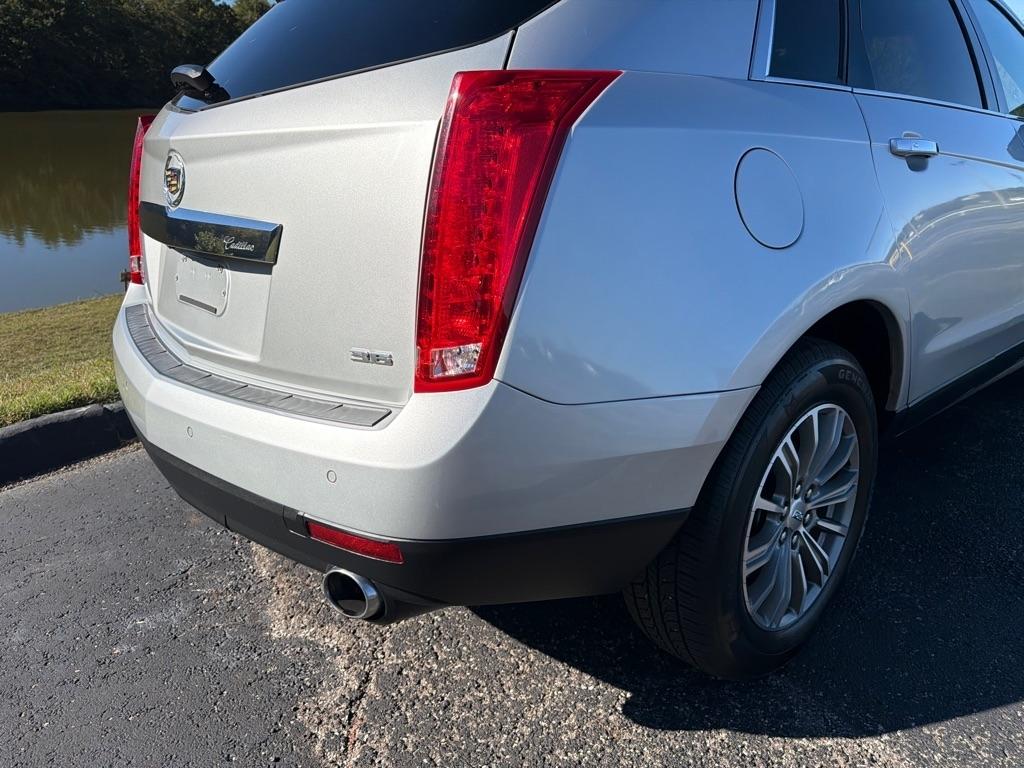 Cadillac SRX FWD 4dr Luxury Collection 2016