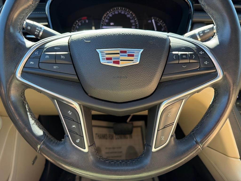 Cadillac XT5 AWD 4dr Luxury 2017