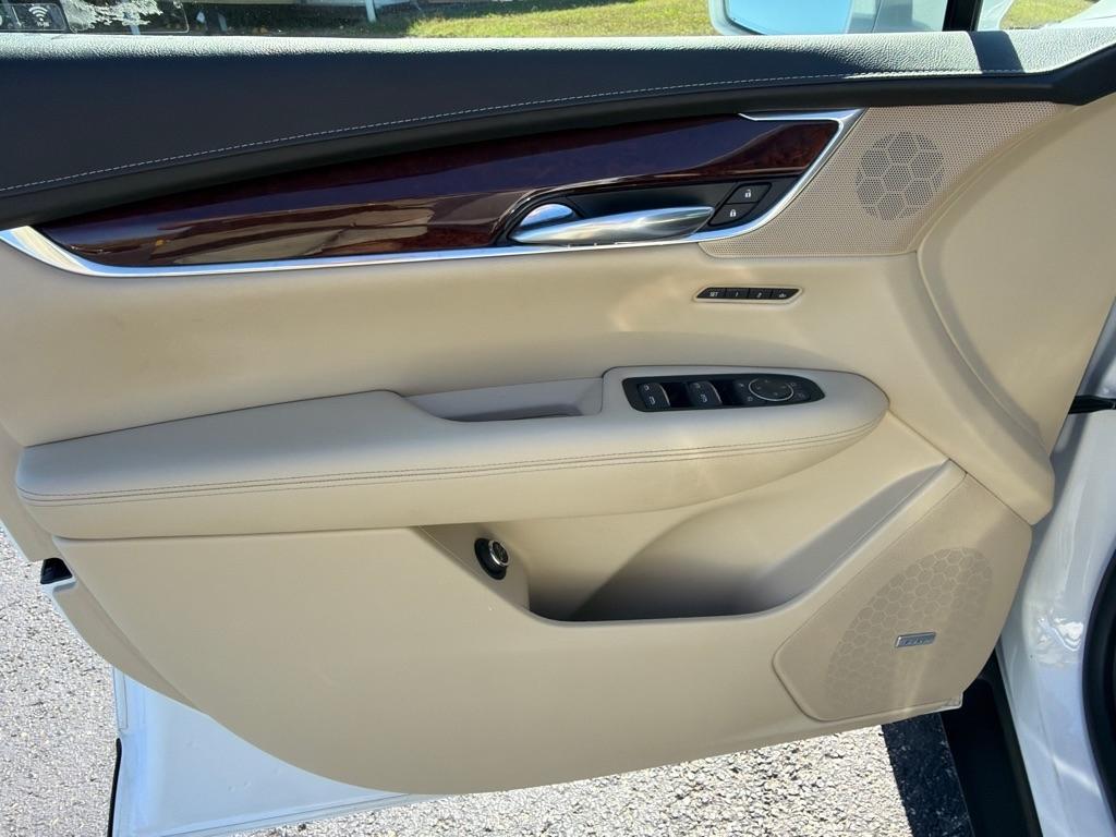 Cadillac XT5 AWD 4dr Luxury 2017
