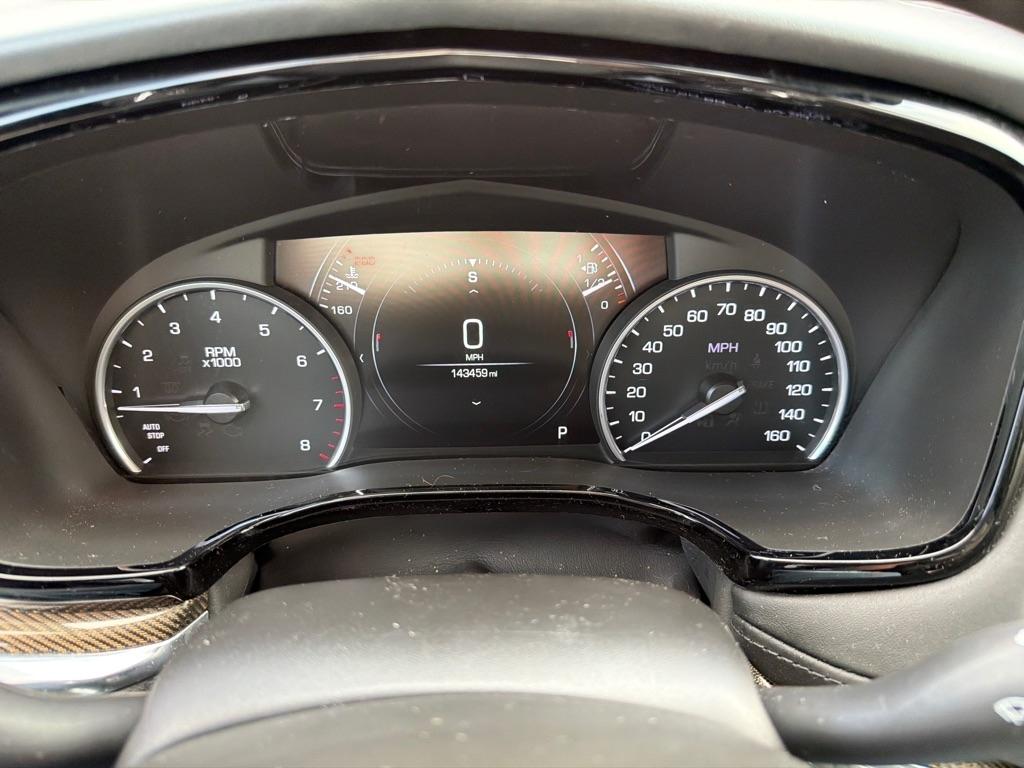 Cadillac XT5 AWD 4dr Platinum 2019
