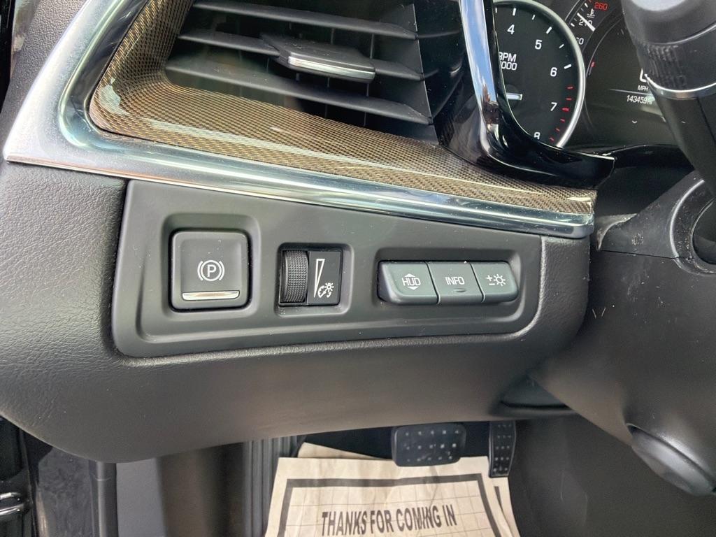 Cadillac XT5 AWD 4dr Platinum 2019
