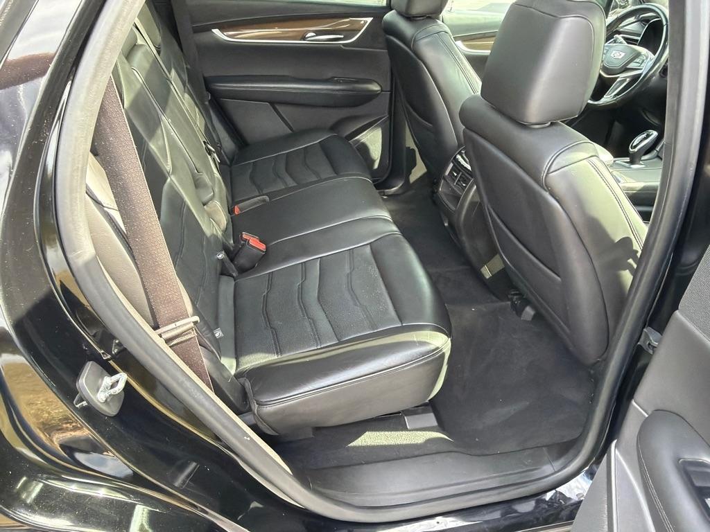 Cadillac XT5 AWD 4dr Platinum 2019
