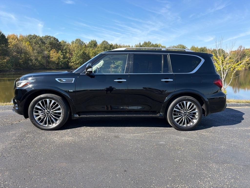 Infiniti QX80 LUXE AWD 2019