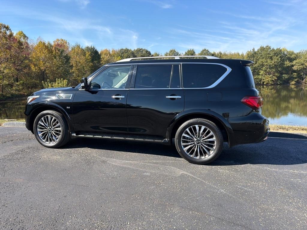 Infiniti QX80 LUXE AWD 2019