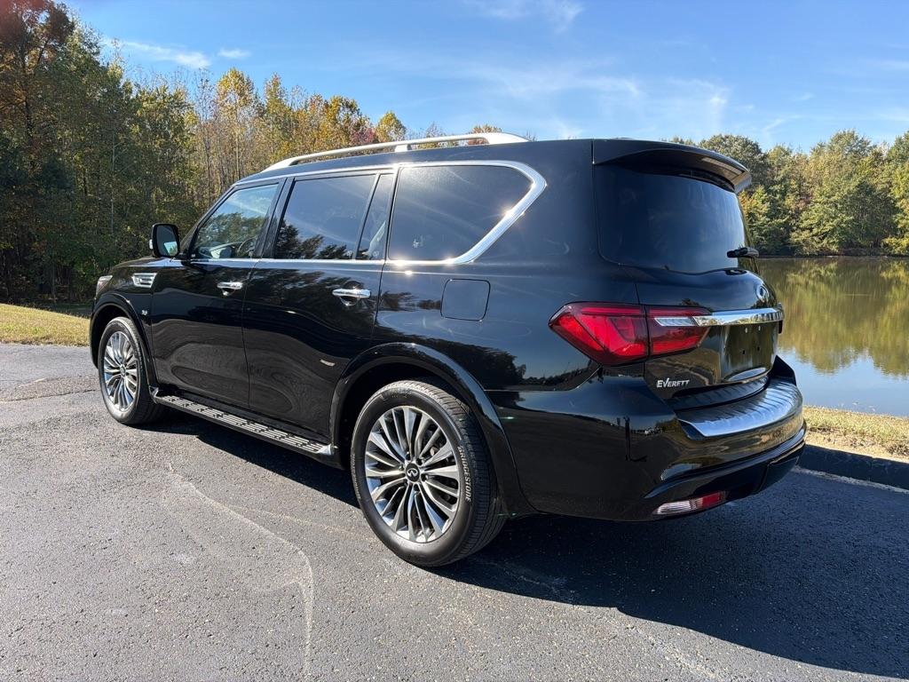 Infiniti QX80 LUXE AWD 2019