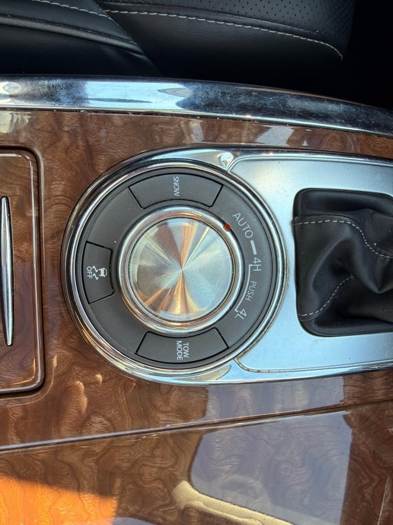 Infiniti QX80 LUXE AWD 2019