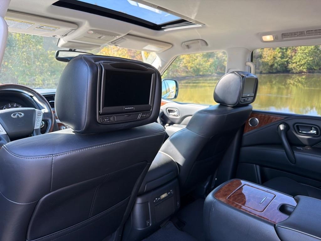 Infiniti QX80 LUXE AWD 2019