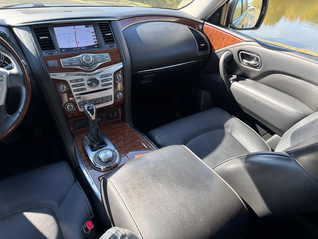 Infiniti QX80 LUXE AWD 2019