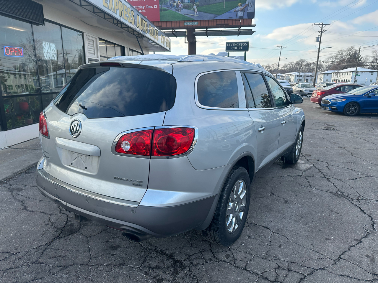 Buick Enclave FWD 4dr CXL-1 2011