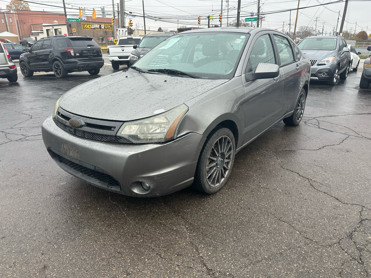 2011 Ford Focus 4dr Sdn SES