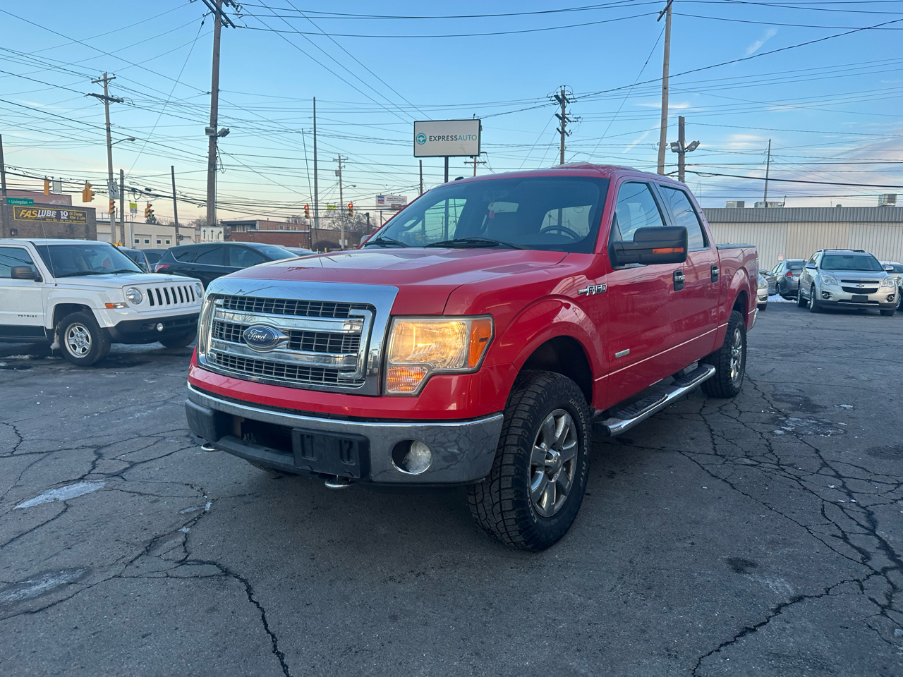 2013 Ford F-150 4WD SuperCrew 145" XL
