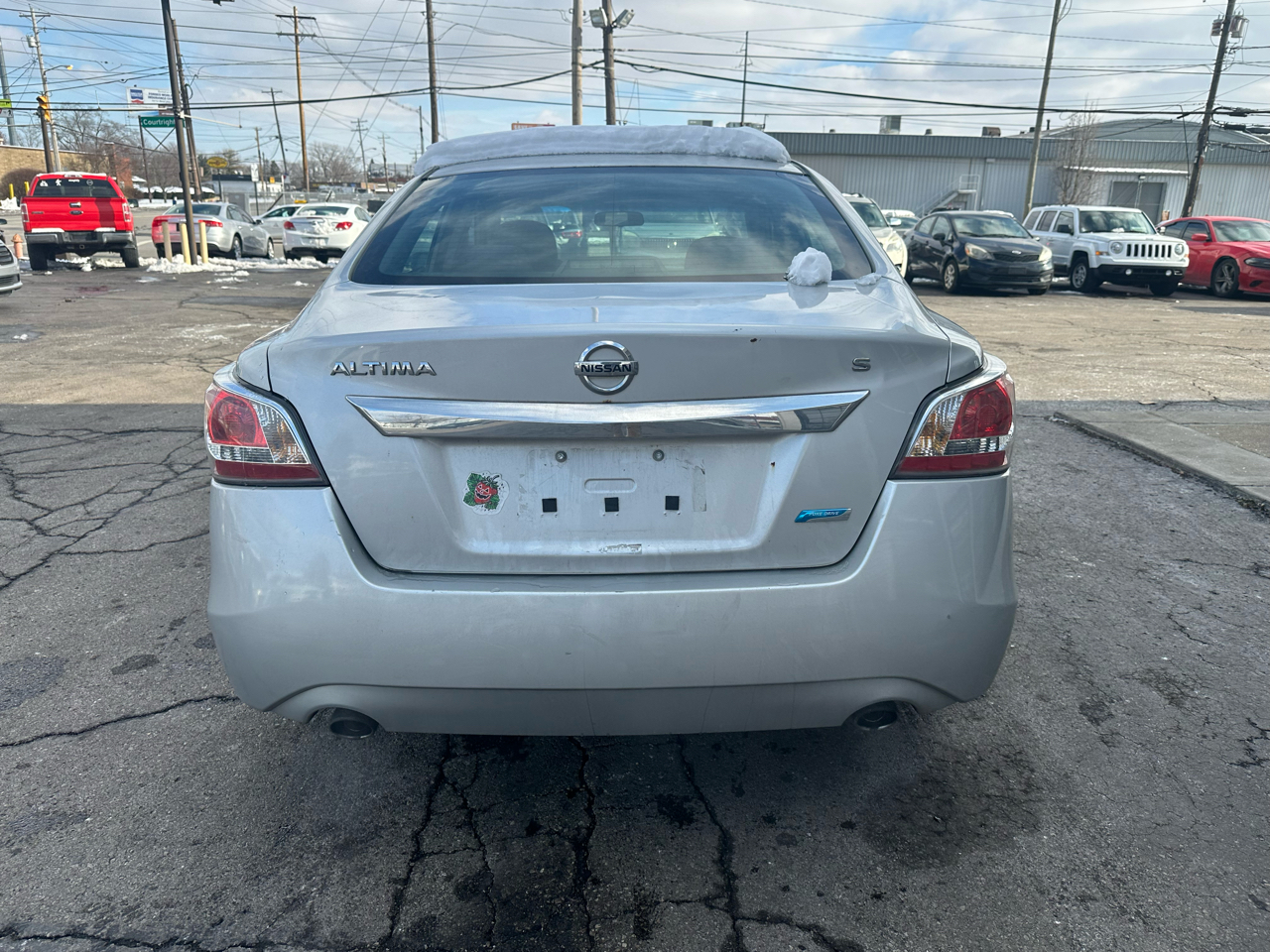 Nissan Altima 4dr Sdn I4 2.5 2014