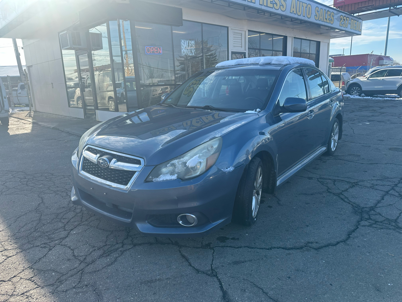 2013 Subaru Legacy I Limited's photo