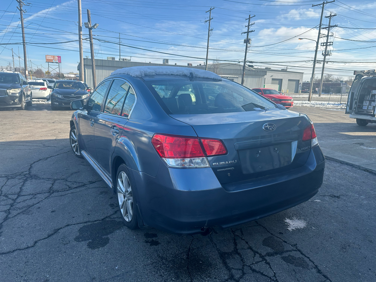 Subaru Legacy 4dr Sdn H4 Auto 2.5i Limited 2013