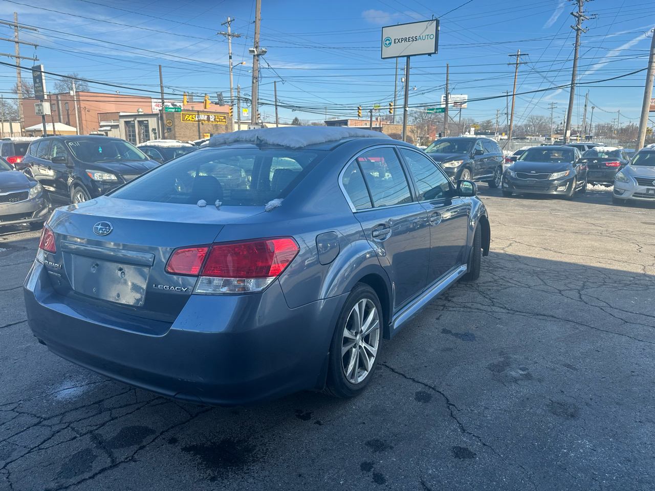 Subaru Legacy 4dr Sdn H4 Auto 2.5i Limited 2013
