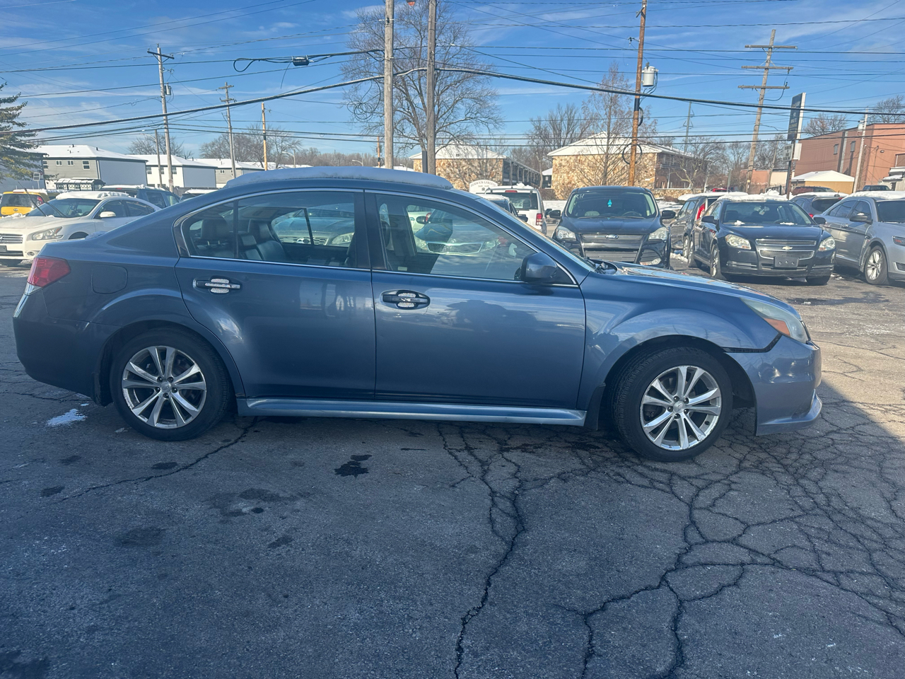 Subaru Legacy 4dr Sdn H4 Auto 2.5i Limited 2013