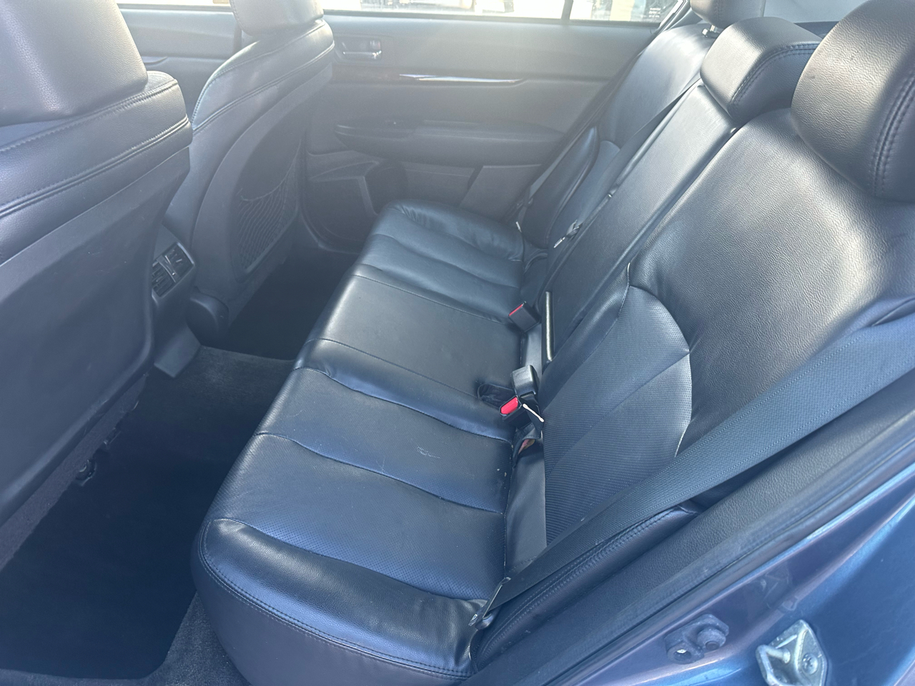 Subaru Legacy 4dr Sdn H4 Auto 2.5i Limited 2013