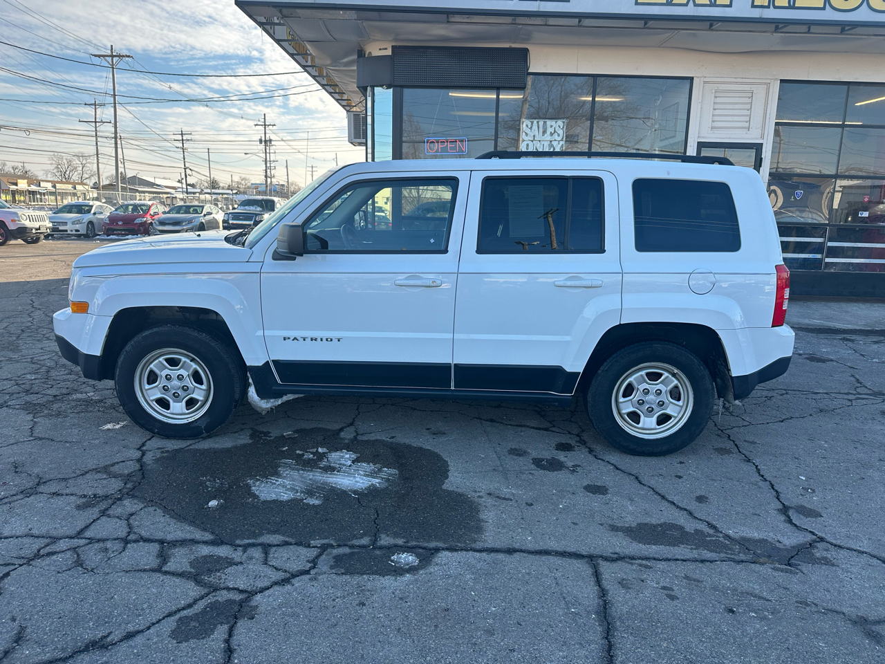 Jeep Patriot FWD 4dr Sport 2015