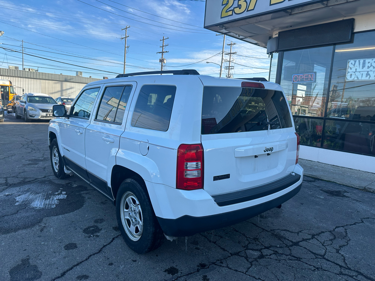 Jeep Patriot FWD 4dr Sport 2015