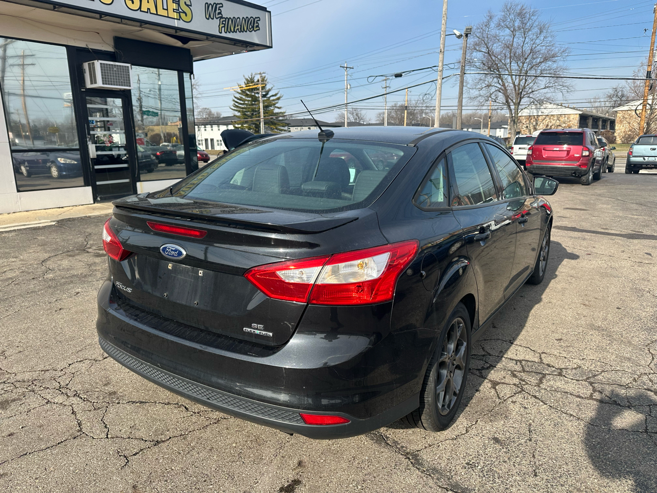 Ford Focus 4dr Sdn SE 2014