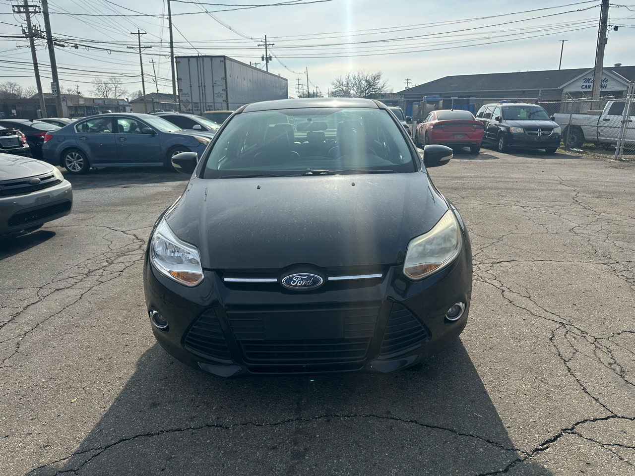 Ford Focus 4dr Sdn SE 2014