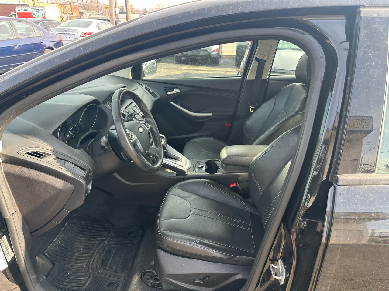 Ford Focus 4dr Sdn SE 2014