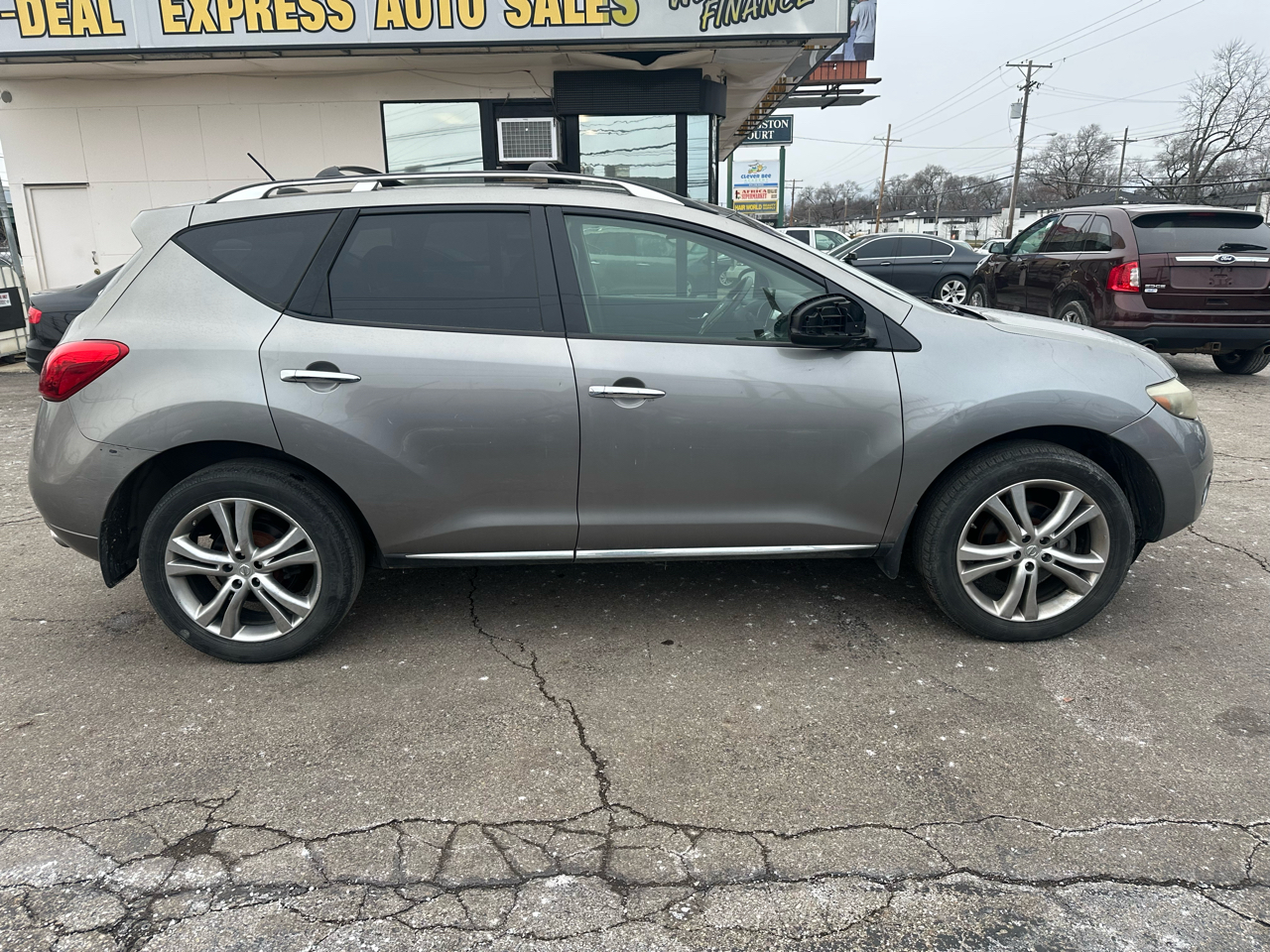 Nissan Murano AWD 4dr LE 2009