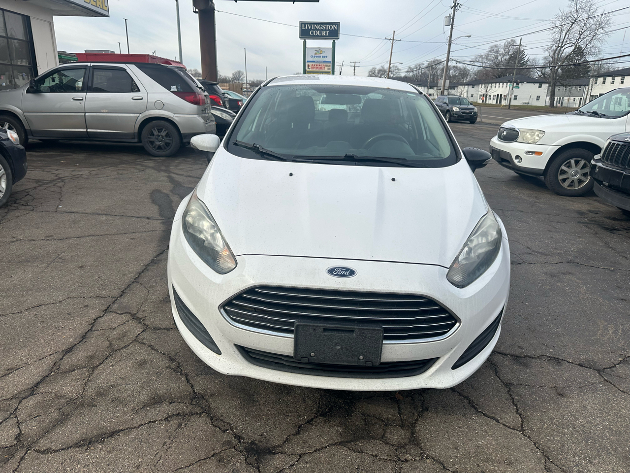 Ford Fiesta 4dr Sdn SE 2015