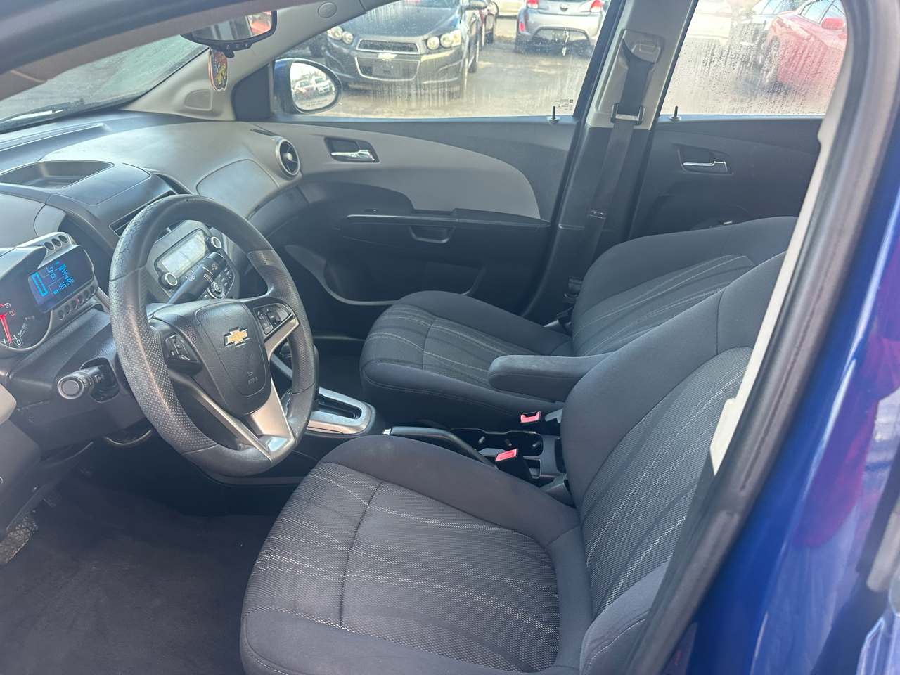 Chevrolet Sonic 4dr Sdn LT 2LT 2012