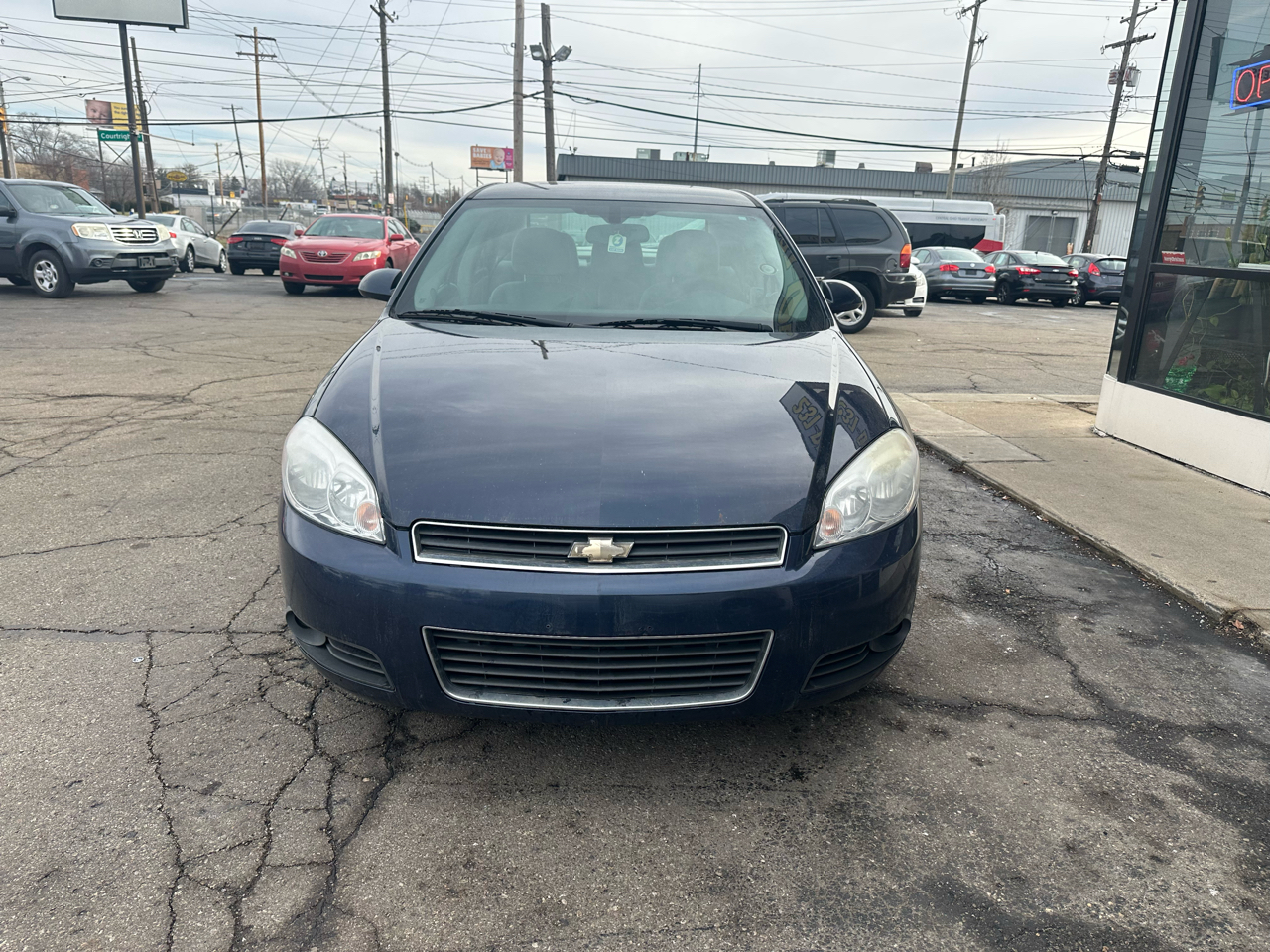 Chevrolet Impala 4dr Sdn LT Retail 2011