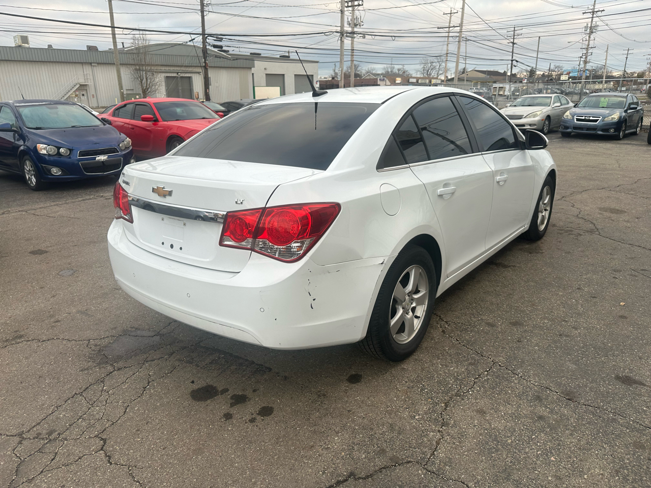 Chevrolet Cruze 4dr Sdn LT w/1LT 2012
