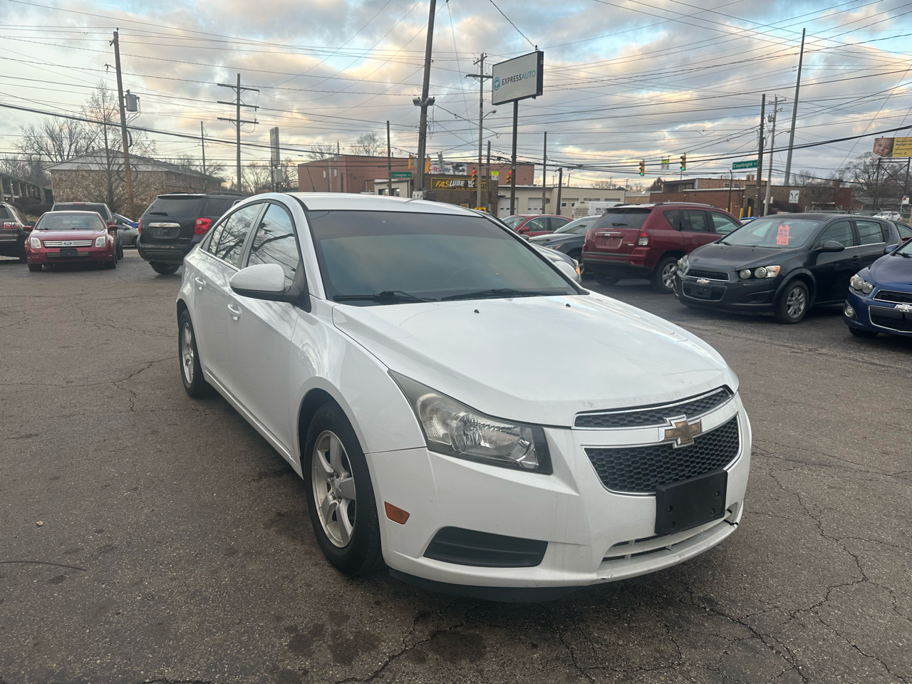 Chevrolet Cruze 4dr Sdn LT w/1LT 2012