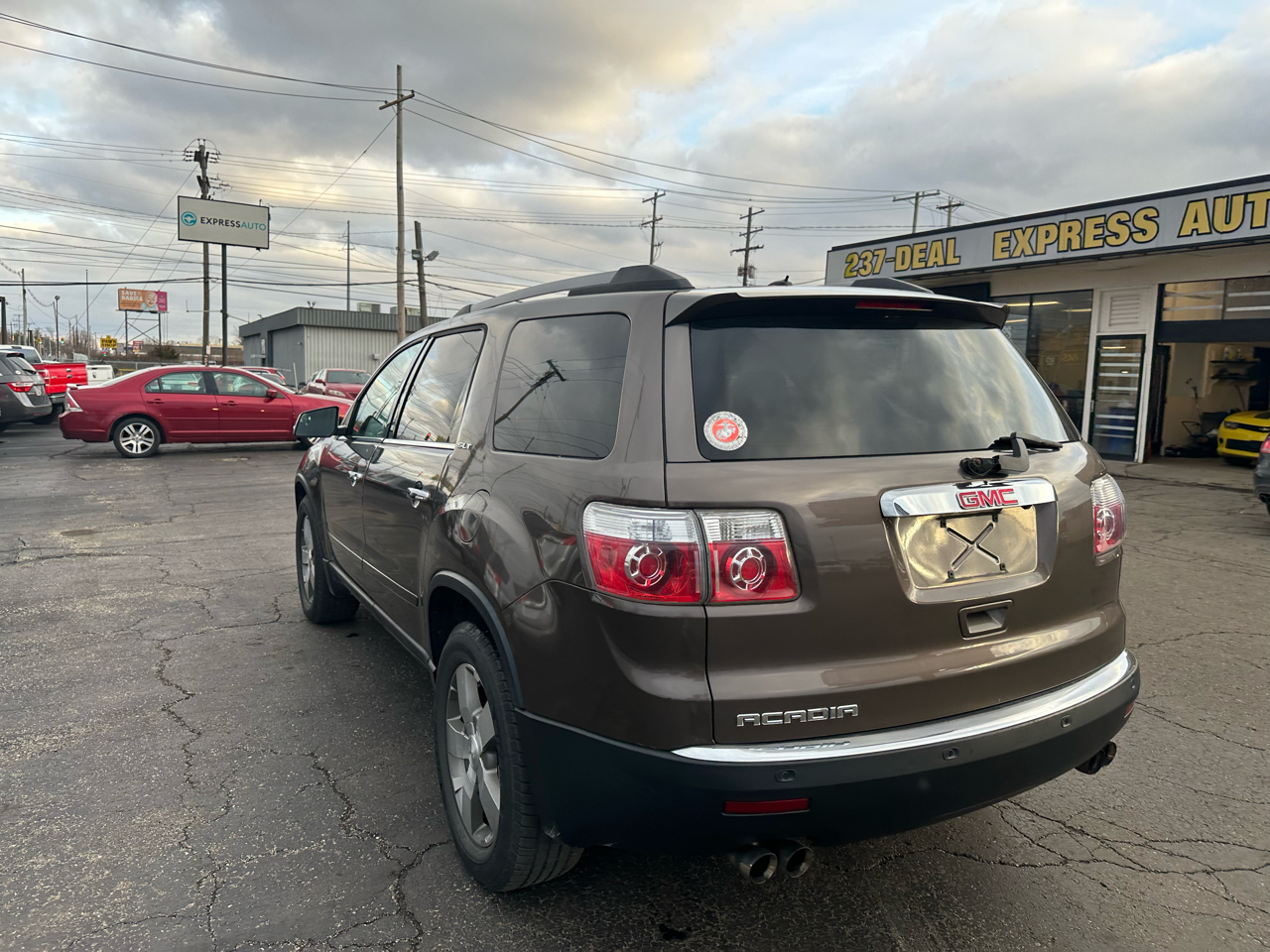GMC Acadia FWD 4dr SLT1 2012