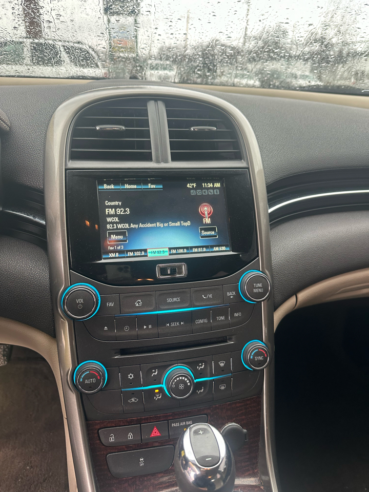 Chevrolet Malibu 4dr Sdn ECO w/1SA 2013