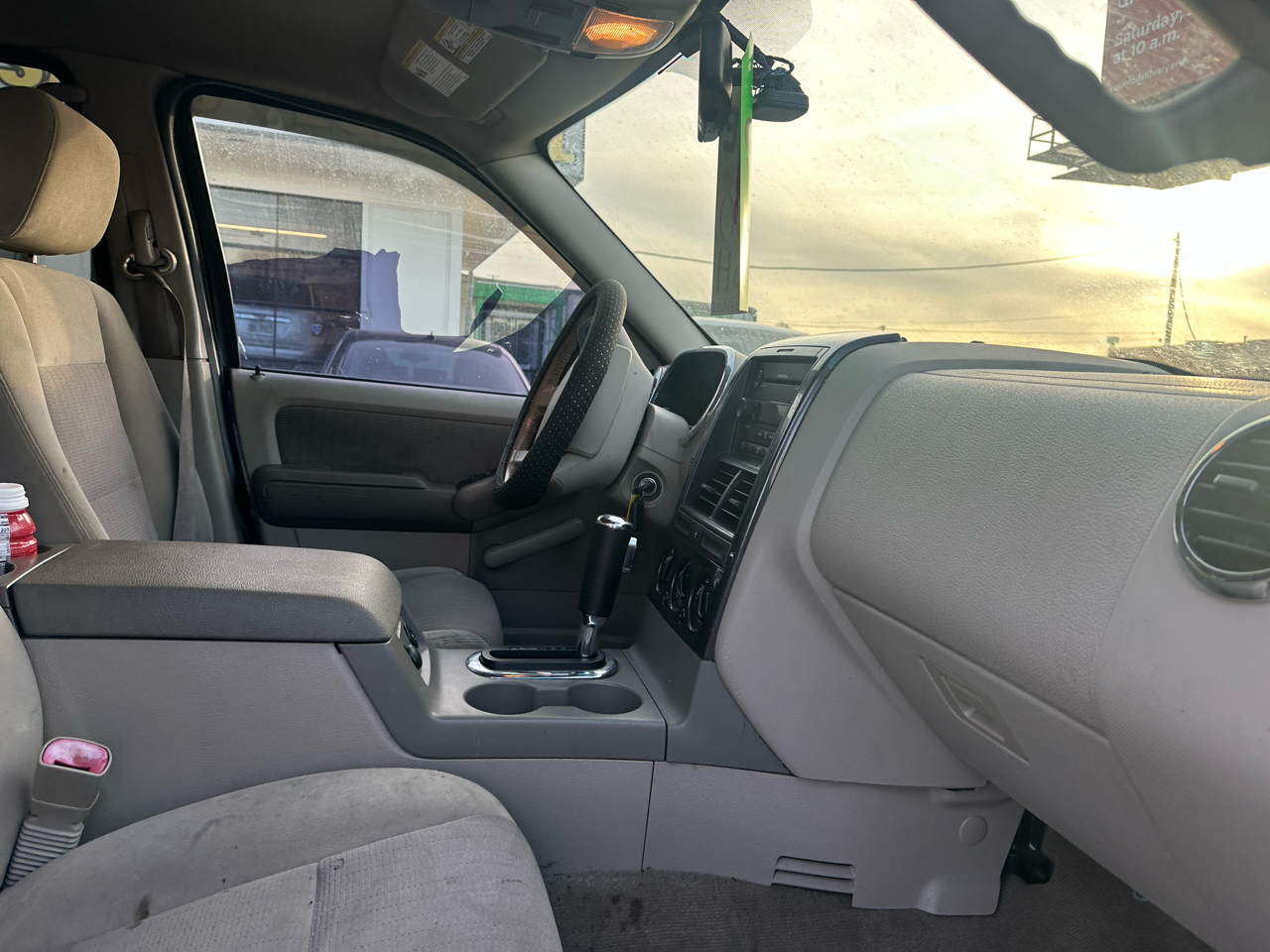 Ford Explorer 2WD 4dr V6 XLT 2007