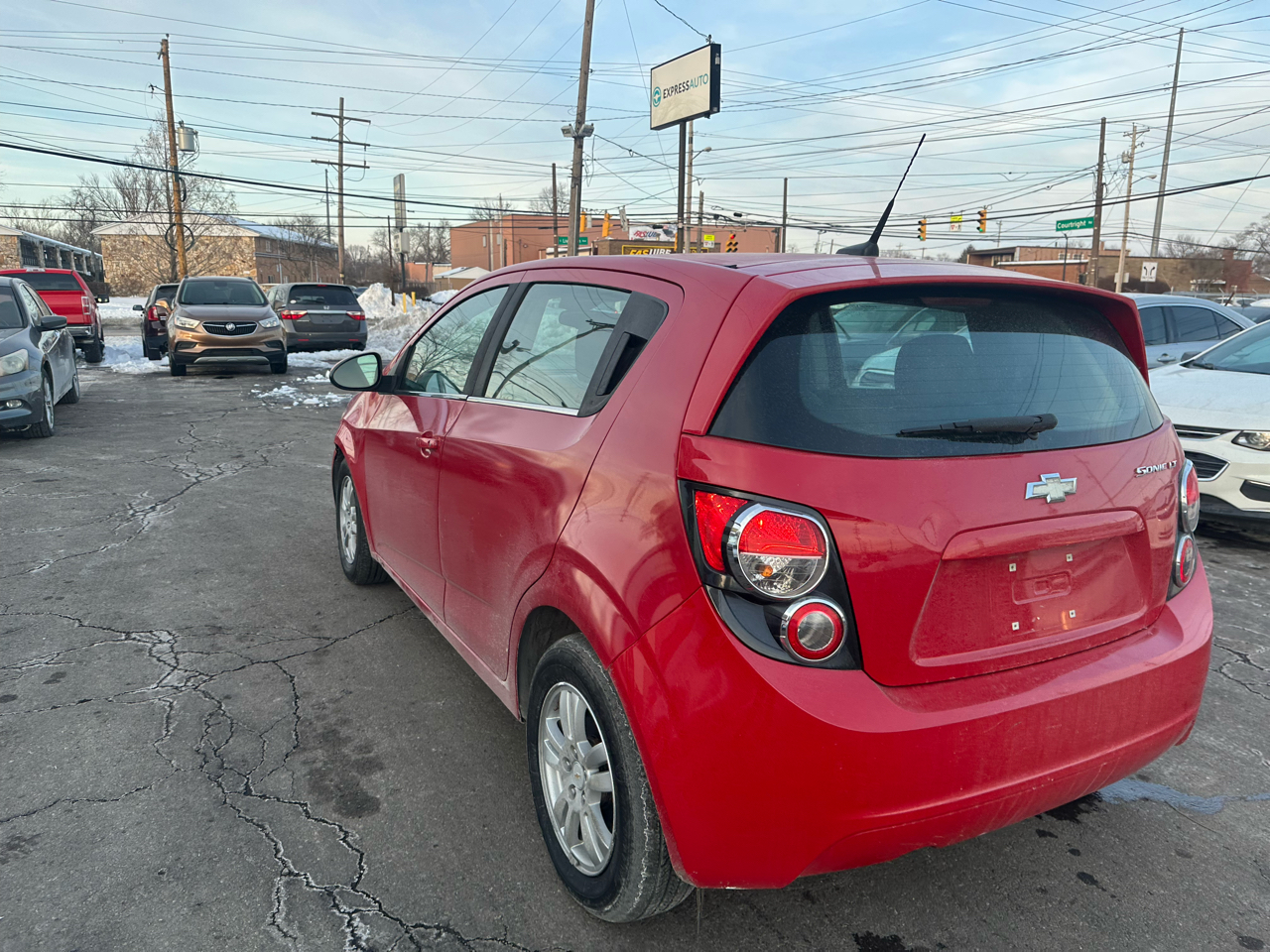 Chevrolet Sonic 5dr HB LT 2LT 2012