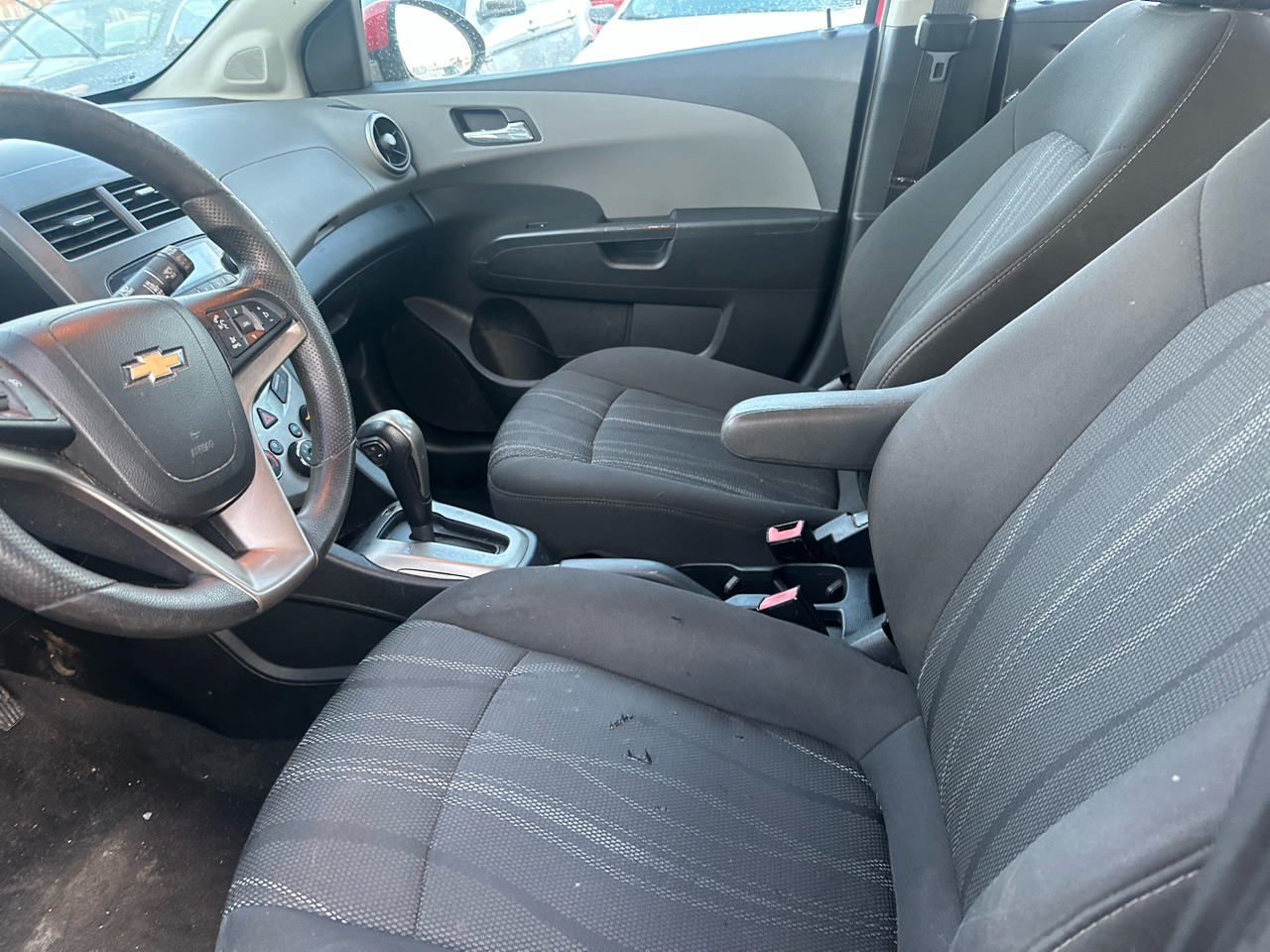 Chevrolet Sonic 5dr HB LT 2LT 2012