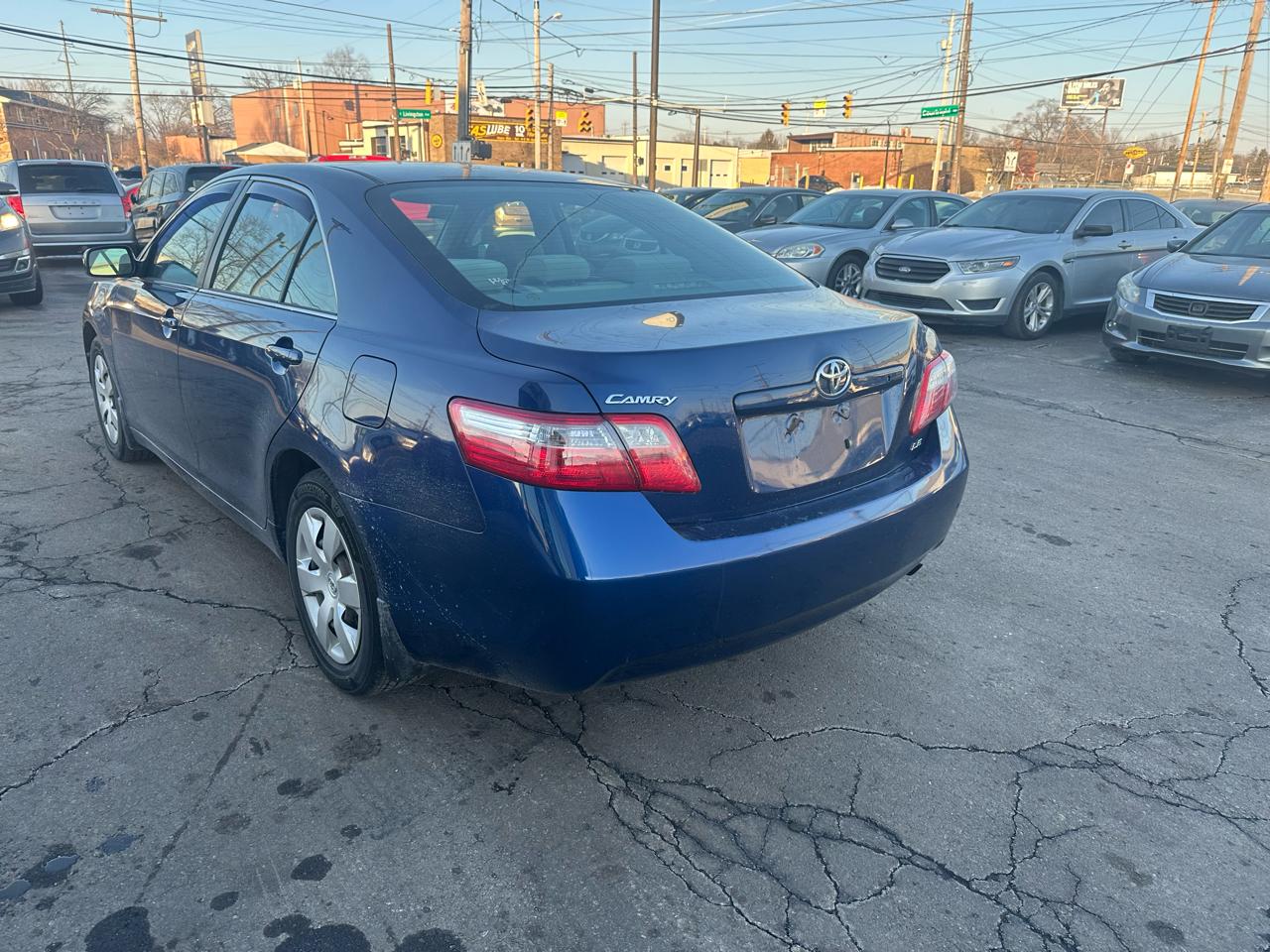 Toyota Camry 4dr Sdn I4 Man LE (Natl) 2008