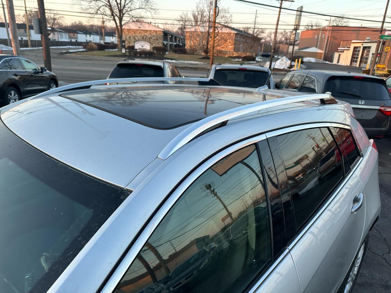 Cadillac SRX FWD 4dr Luxury Collection 2012