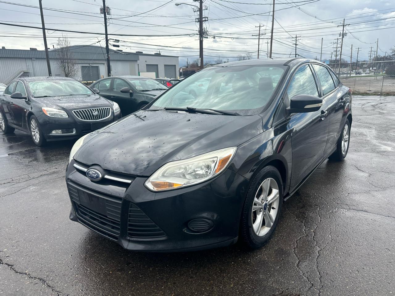 2013 Ford Focus 4dr Sdn SE