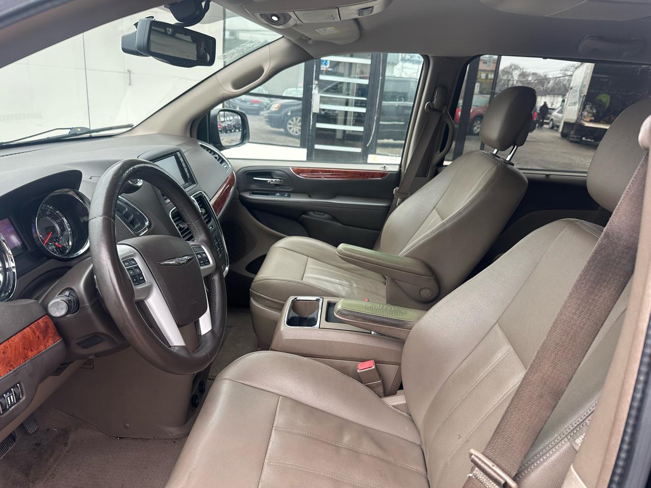 Chrysler Town & Country 4dr Wgn Touring 2015