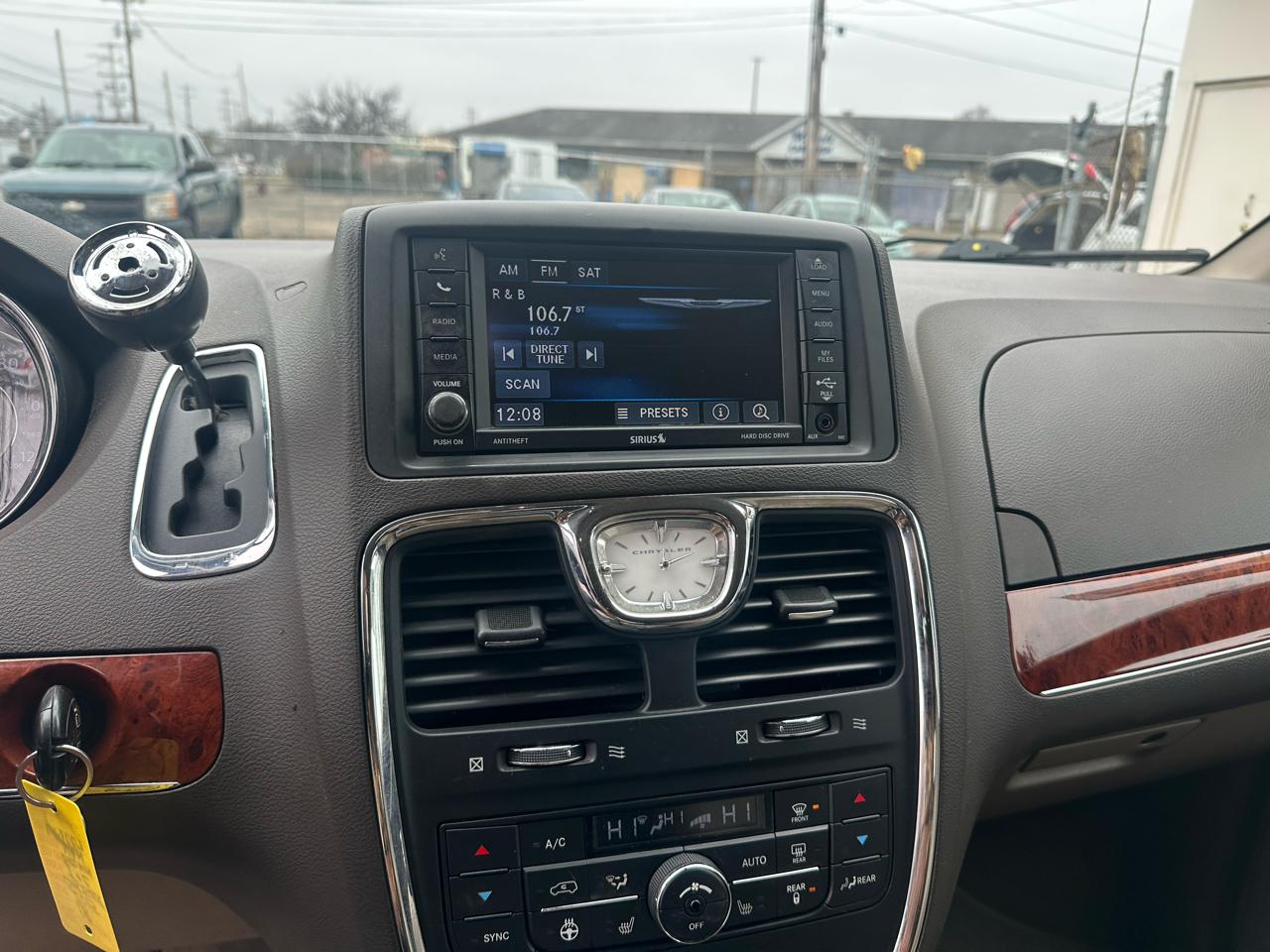 Chrysler Town & Country 4dr Wgn Touring 2015