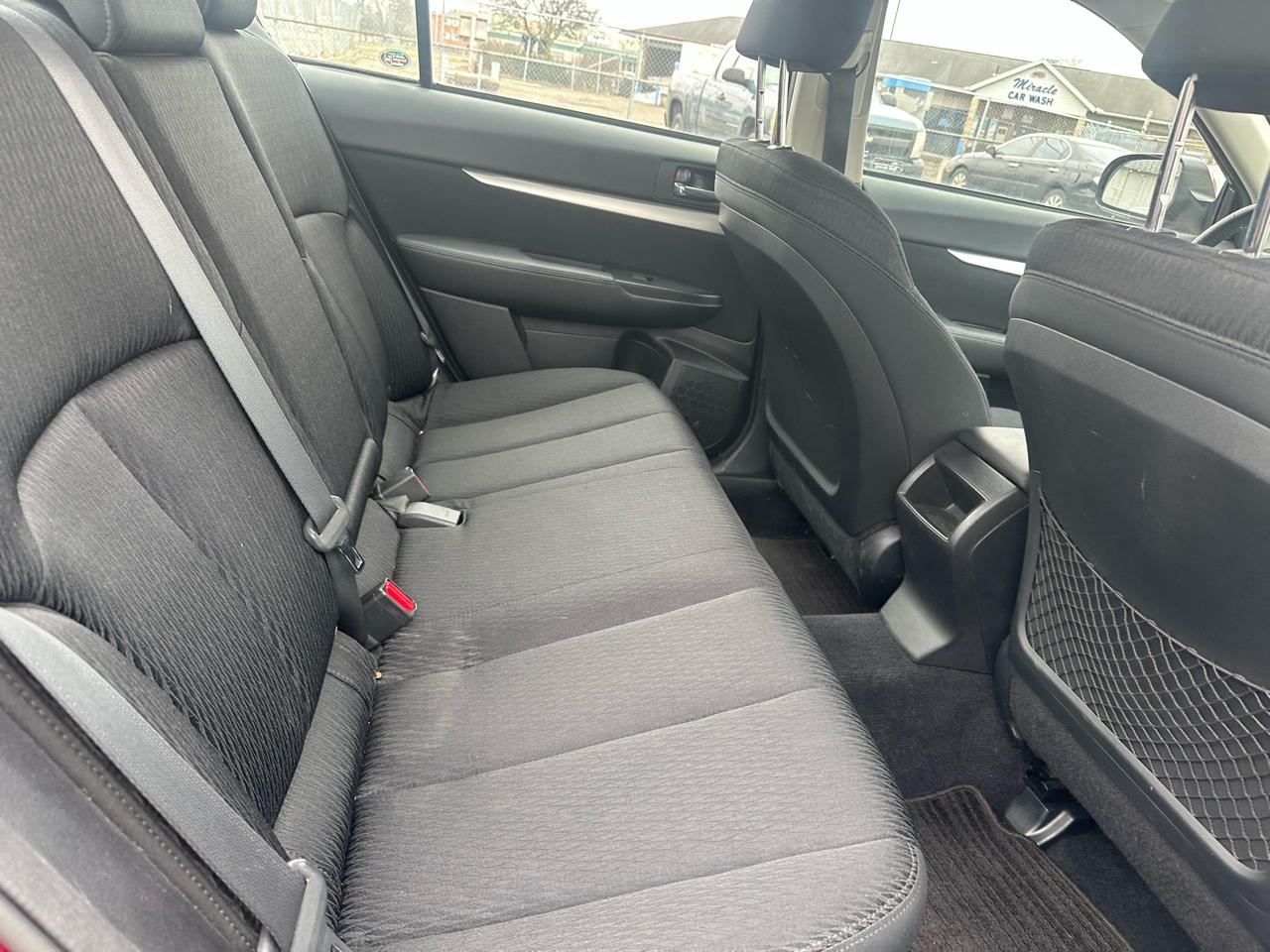 Subaru Legacy 4dr Sdn H4 Auto 2.5i Prem All-Wthr/Moon 2010